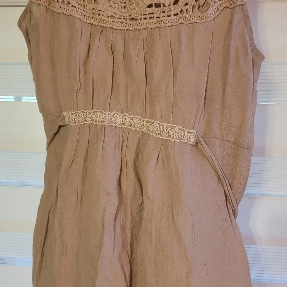 Mine Womens Baby Doll Shirt in Light Brown with Lace And Tie In Back.